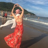 依然依旧